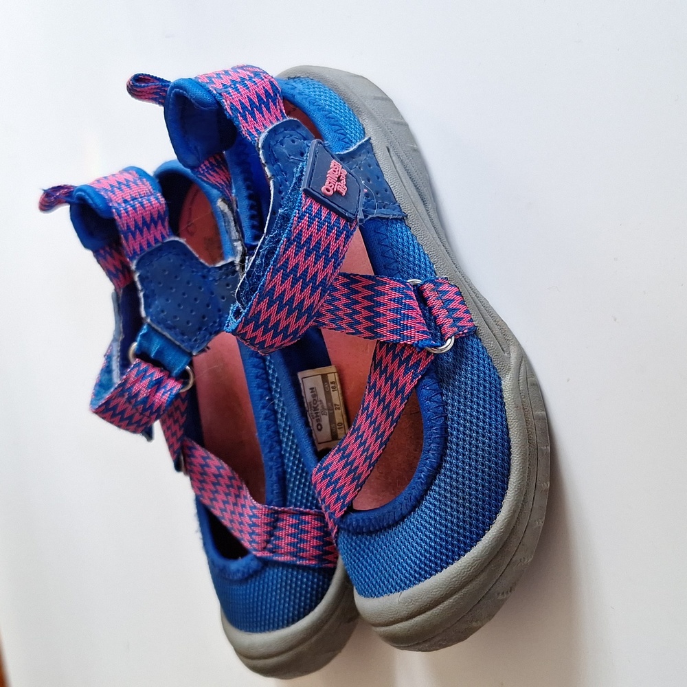 Oshkosh Strappy Slip-On Toddler Size 10